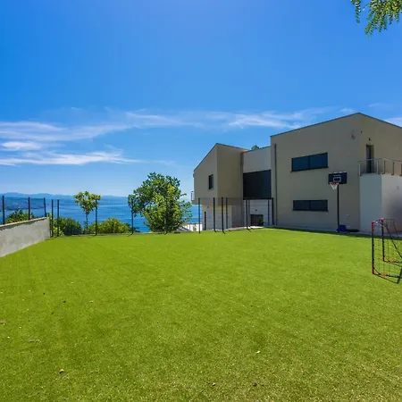 Deluxe With Sea View 아파트 *