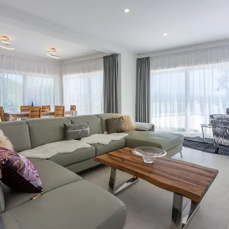 아파트 Deluxe With Sea View
