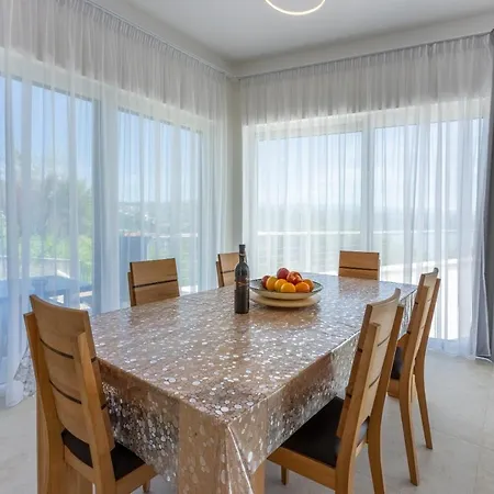 Deluxe With Sea View